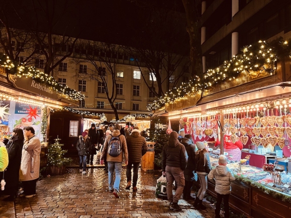Weihnachtsmarkt Gerhart-Hauptmann-Platz